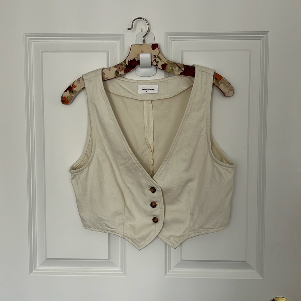 Boyish vest